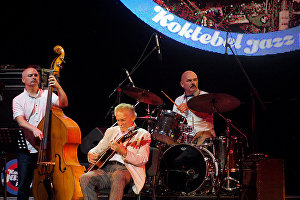 K.I.M.M Quartet and guitarist Alexei Kuznetsov perform at the Koktebel Jazz Party 2019 international jazz festival